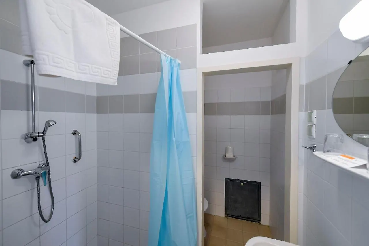 Campus Hotel ديبريتْسين